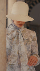 Robe Victoria