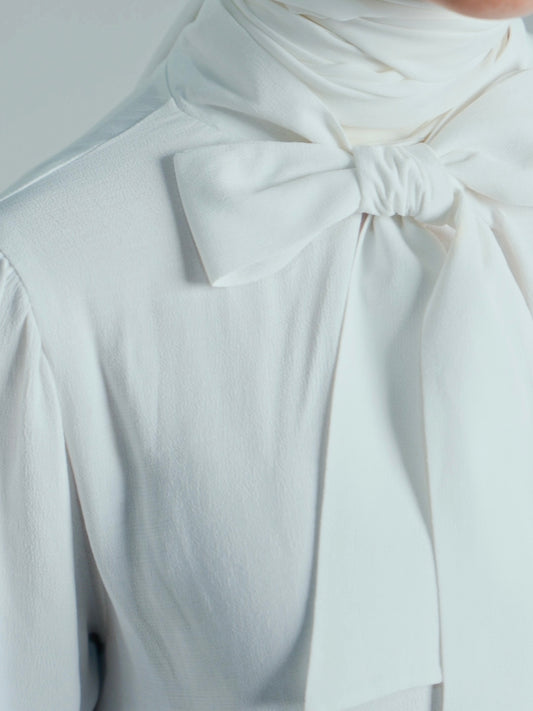 The white blouse