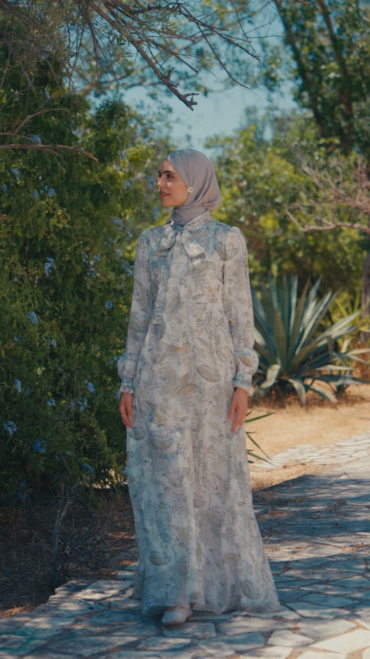 Robe Victoria