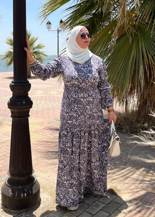 Robe fleurie marine